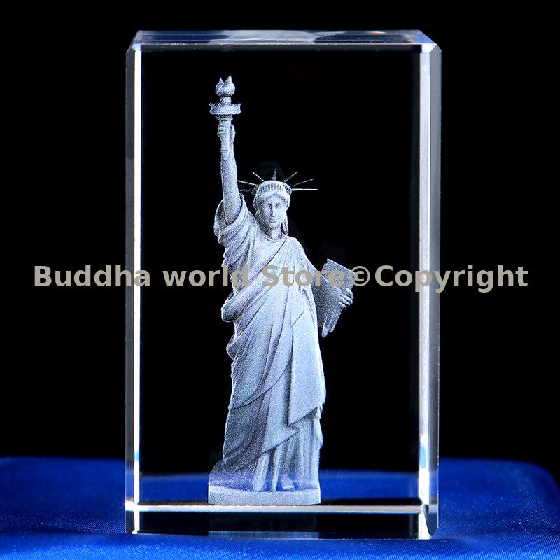 Art And Craft New York - ของขวัญปี 2026 ที่ดีงาม รูปปั้นเทพีเสรีภาพอเมริกา งานแกะสลักคริสตัล งานฝีมือชั้นเยี่ยม